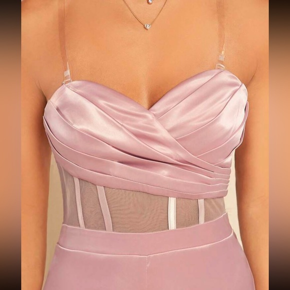 Jumpsuit with transparent straps - Picture 2 of 4